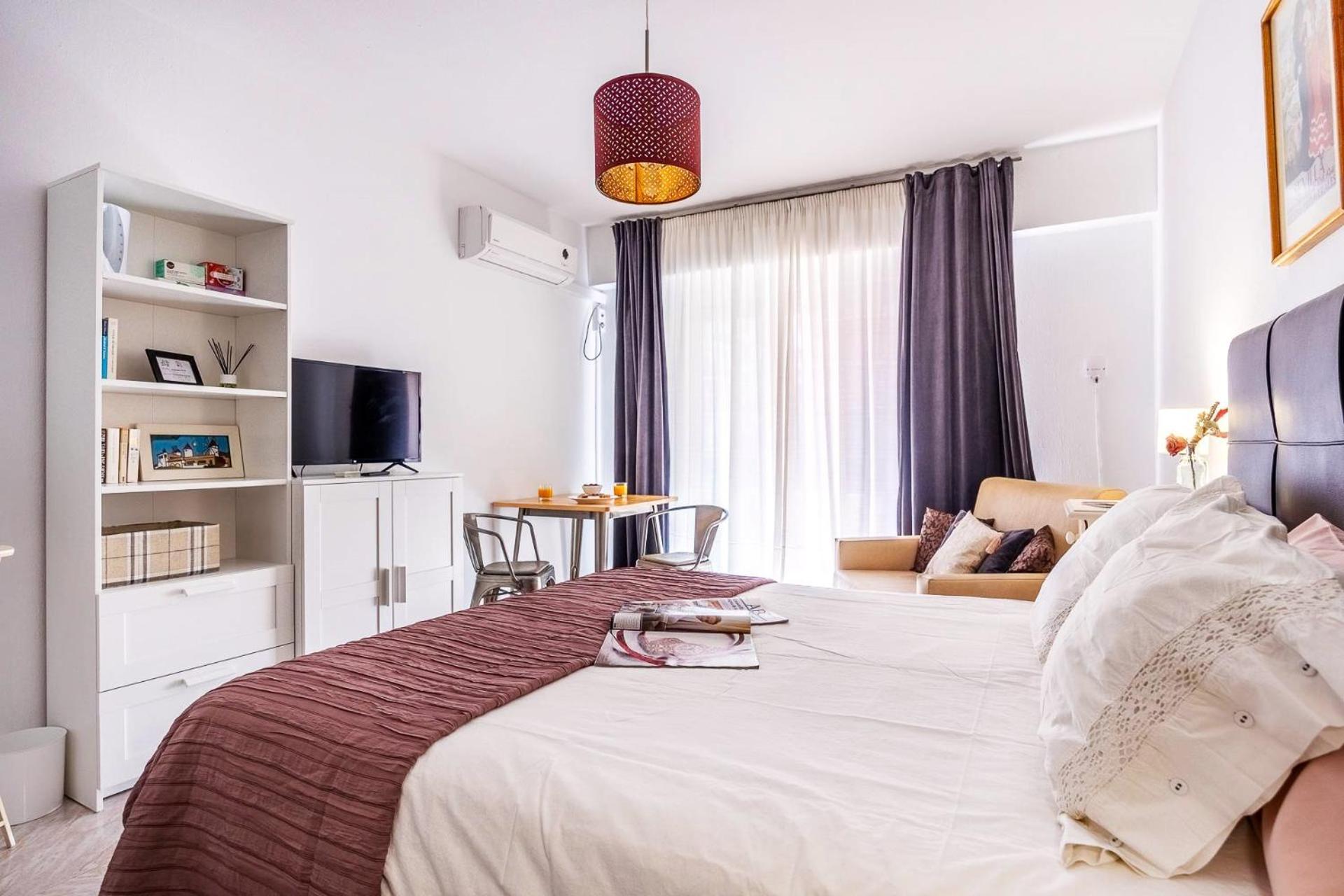 Sunterrace Loft In Triana, 10' From Feria And Center! Appartement